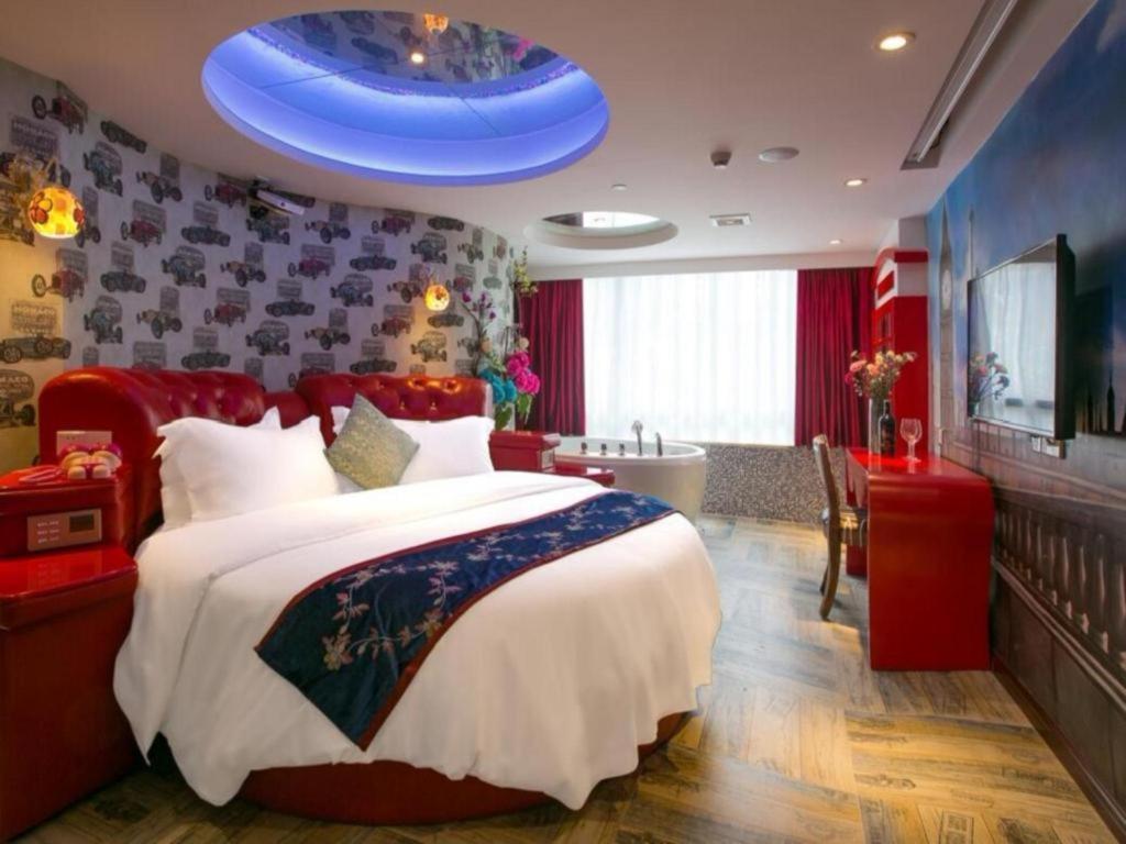 Vienna Hotel - Shenzhen Dongmen Hubei Metro Station Екстер'єр фото