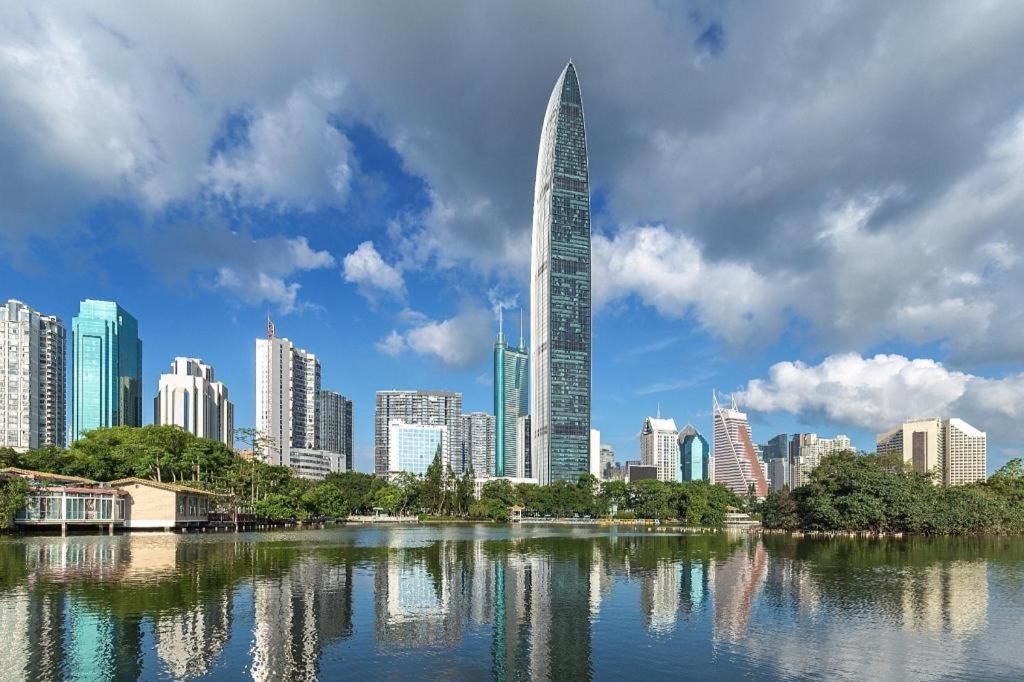 Vienna Hotel - Shenzhen Dongmen Hubei Metro Station Екстер'єр фото
