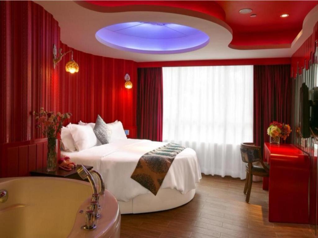 Vienna Hotel - Shenzhen Dongmen Hubei Metro Station Екстер'єр фото