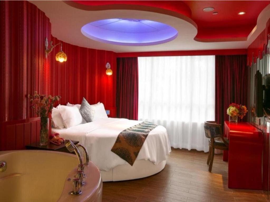 Vienna Hotel - Shenzhen Dongmen Hubei Metro Station Екстер'єр фото